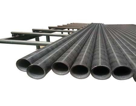 4-calowa ASTM A53 Schedule 40 Czarna stalowa rura walcowana na gorąco 1-12 m 2-70 mm