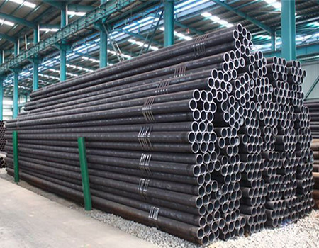 Rura stalowa bez szwu walcowana na gorąco A106 ASTM A53 gr. Węgiel z czarnym malowaniem